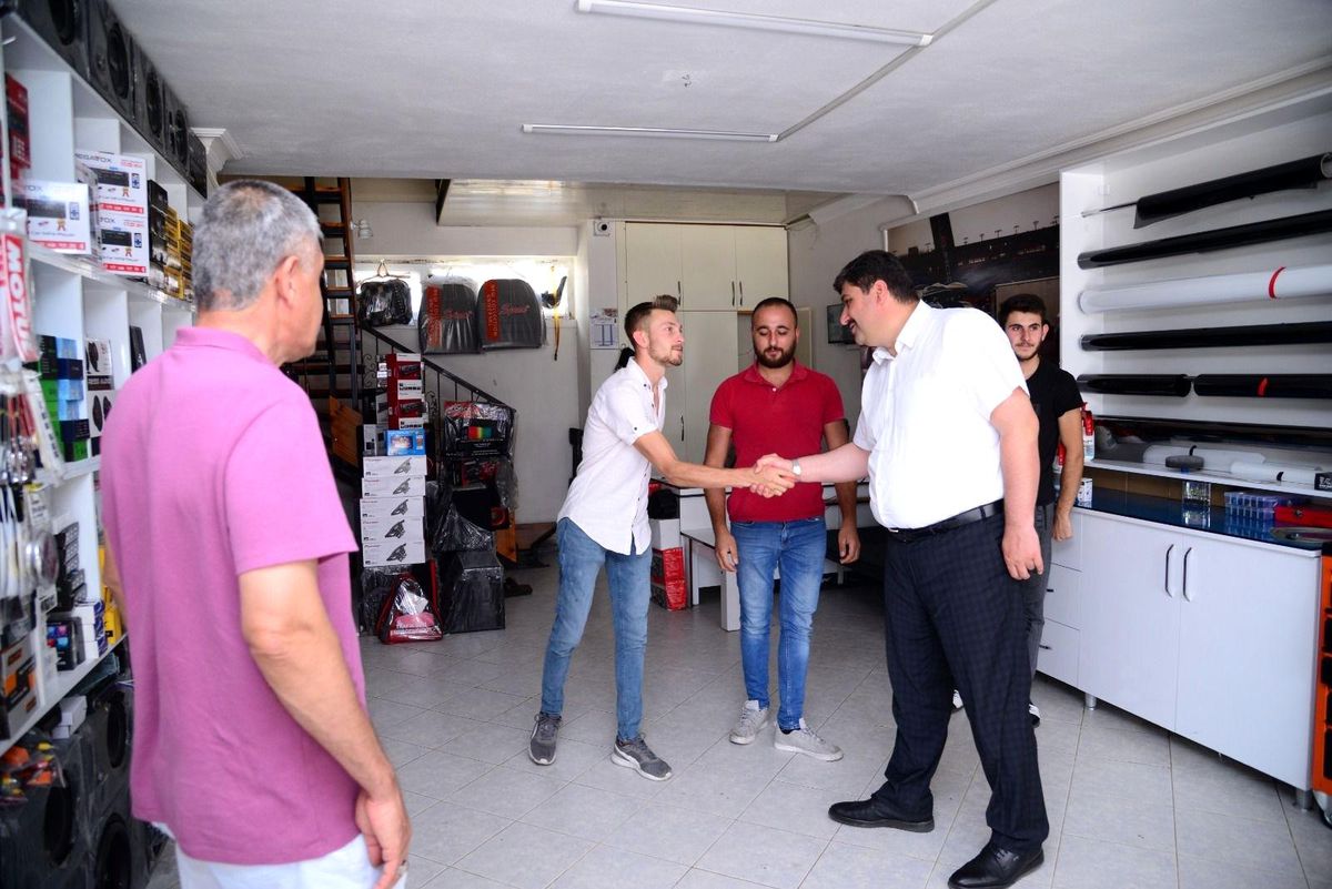 Kahramankazan Belediye Başkanı Oğuz\'dan esnaflara ziyaret