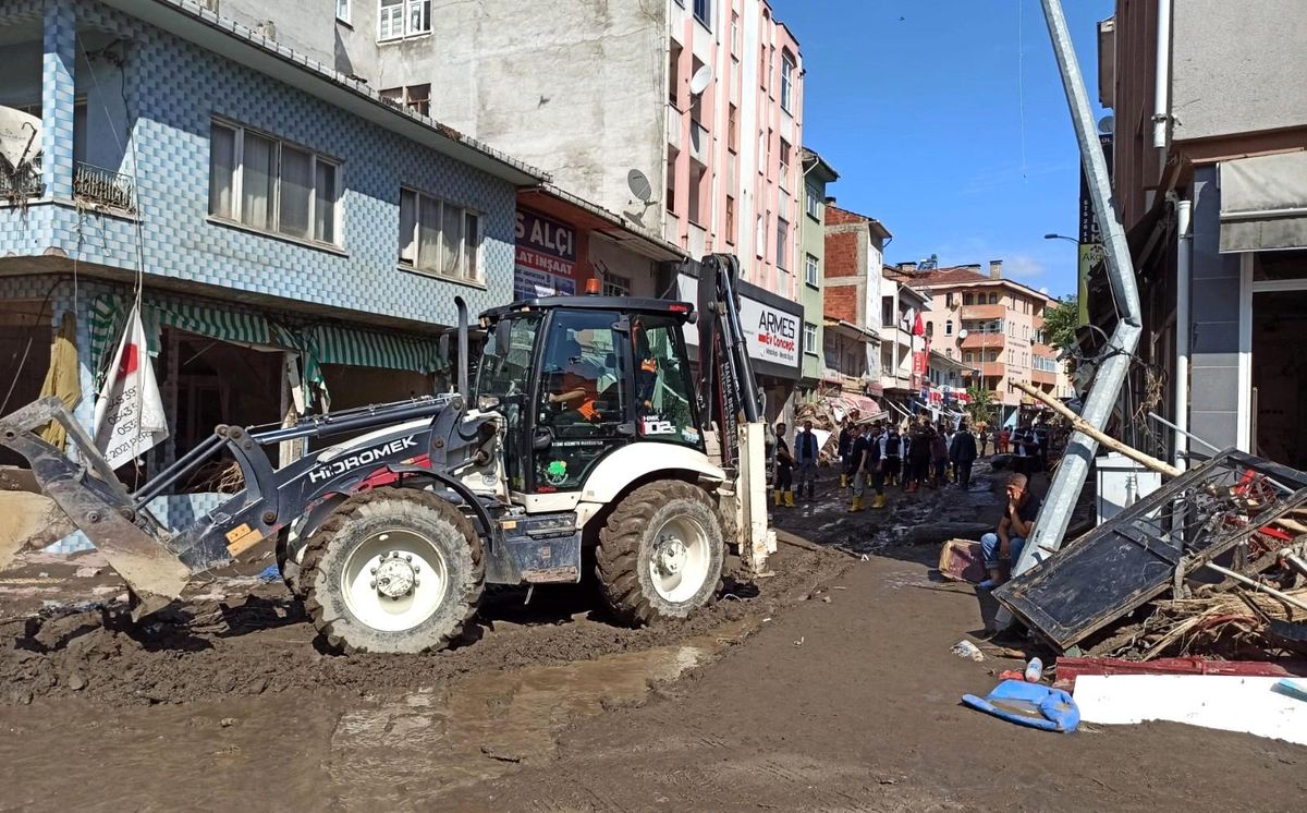 Mamak\'tan kardeş belediye Bozkurt\'a yardım eli