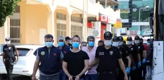 Son dakika haber! Mersin merkezli FETÖ'nün askeri yapılanmasına yönelik operasyonda yakalanan 17 kişi adliyede