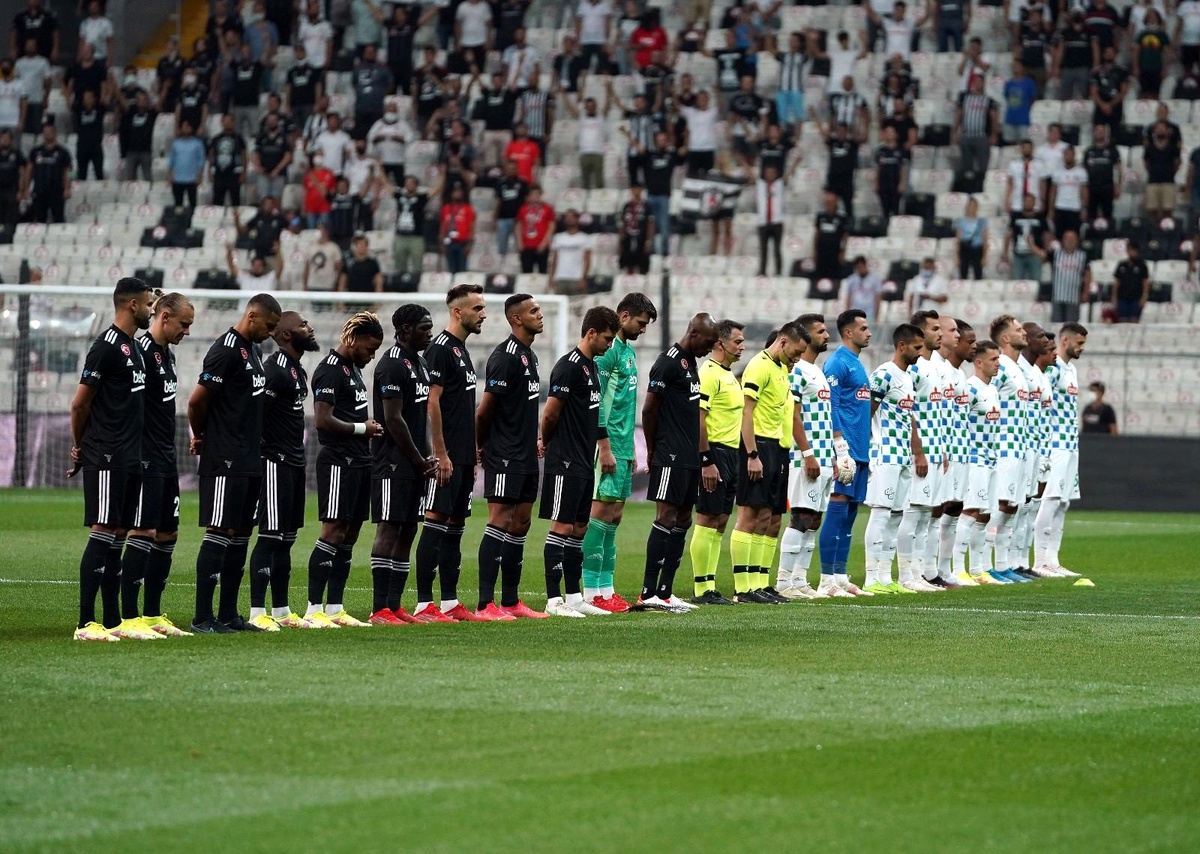 Süper Lig: Beşiktaş: 1 - Çaykur Rizespor: 0 (Maç devam ediyor)