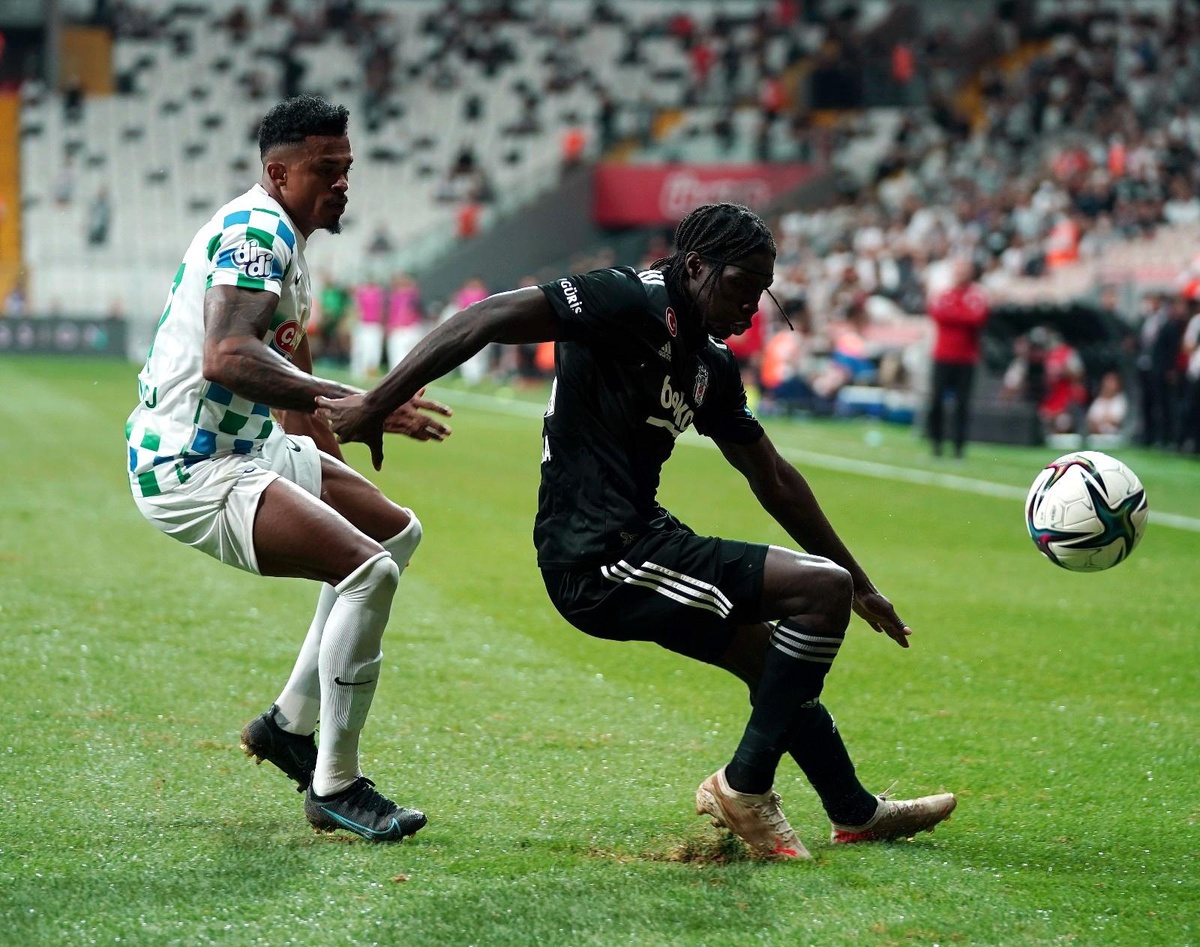Süper Lig: Beşiktaş: 3 - Çaykur Rizespor: 0 (Maç sonucu)