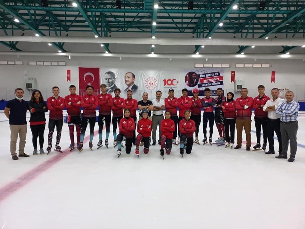 Taşkesenligil ve Almaz\'dan Short Track Milli Takımına ziyaret