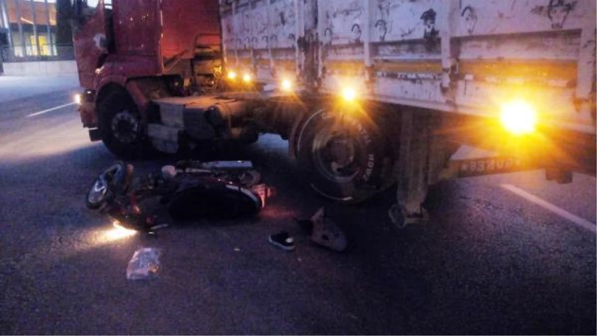 Son dakika haberleri: Turgutlu\'da, kamyonla çarpışan motosikletli öldü