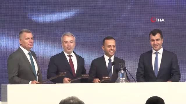 Turkcell ikinci çeyrekte yüzde 23,5 büyüdü, yıl sonu hedefini yükseltti
