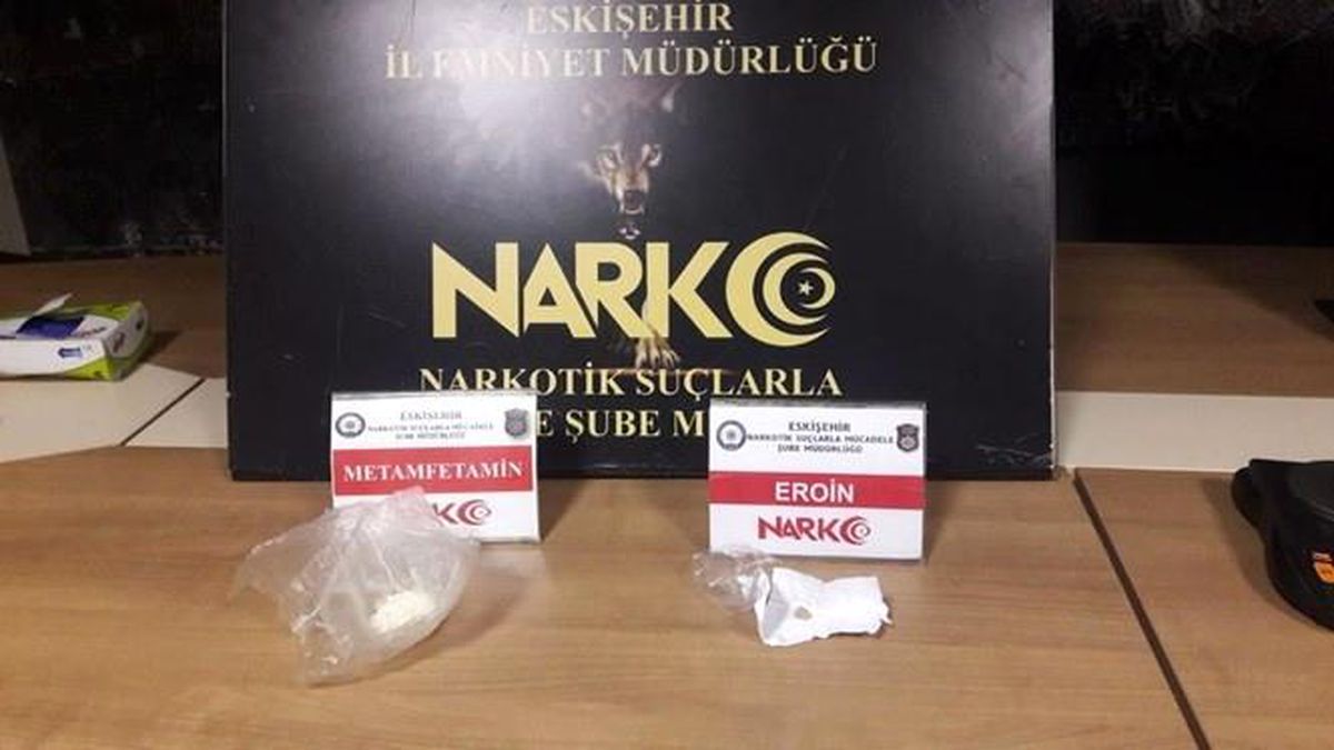 Uyuşturucu tacirleri tutuklandı