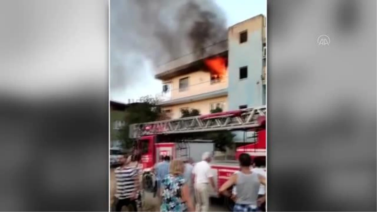 Son dakika gündem: Bir evde çıkan yangın söndürüldü