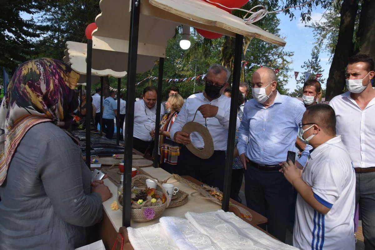 Keşan\'da "Nefes Yolu" ve "Hanımar Pazarı" törenle açıldı