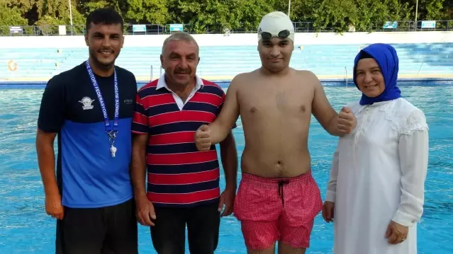 Otizmli Ertuğrul'un hedefi Avrupa şampiyonu olmak Otizmli Ertuğrul'un hedefi Avrupa şampiyonu olmak