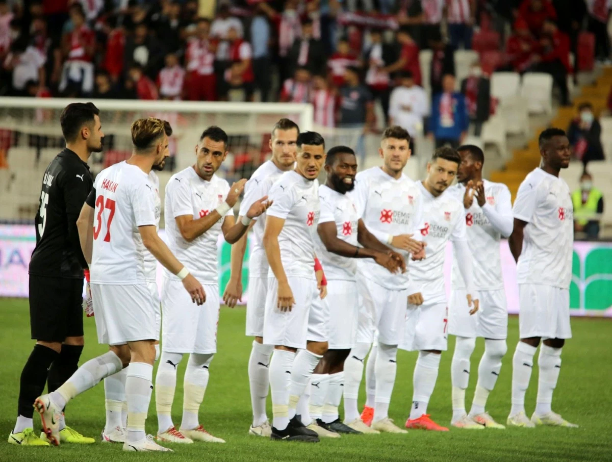 Sivasspor\'da futbolcuların yeni sezon forma numaraları belli oldu