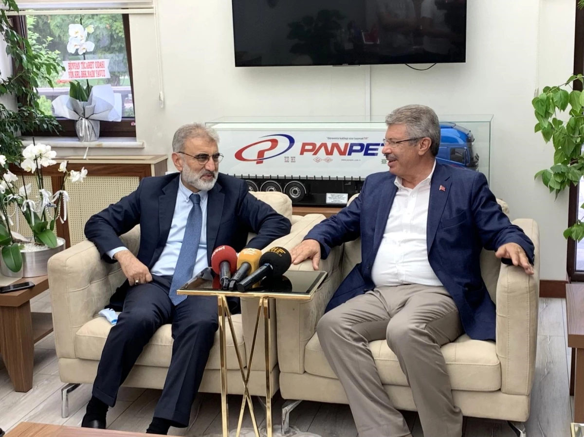 AK Parti Kayseri Milletvekili Yıldız\'dan Akay\'a tebrik ziyareti