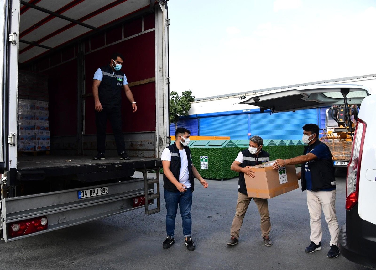 Bahçelievler Belediyesi\'nden sel bölgesine yardım