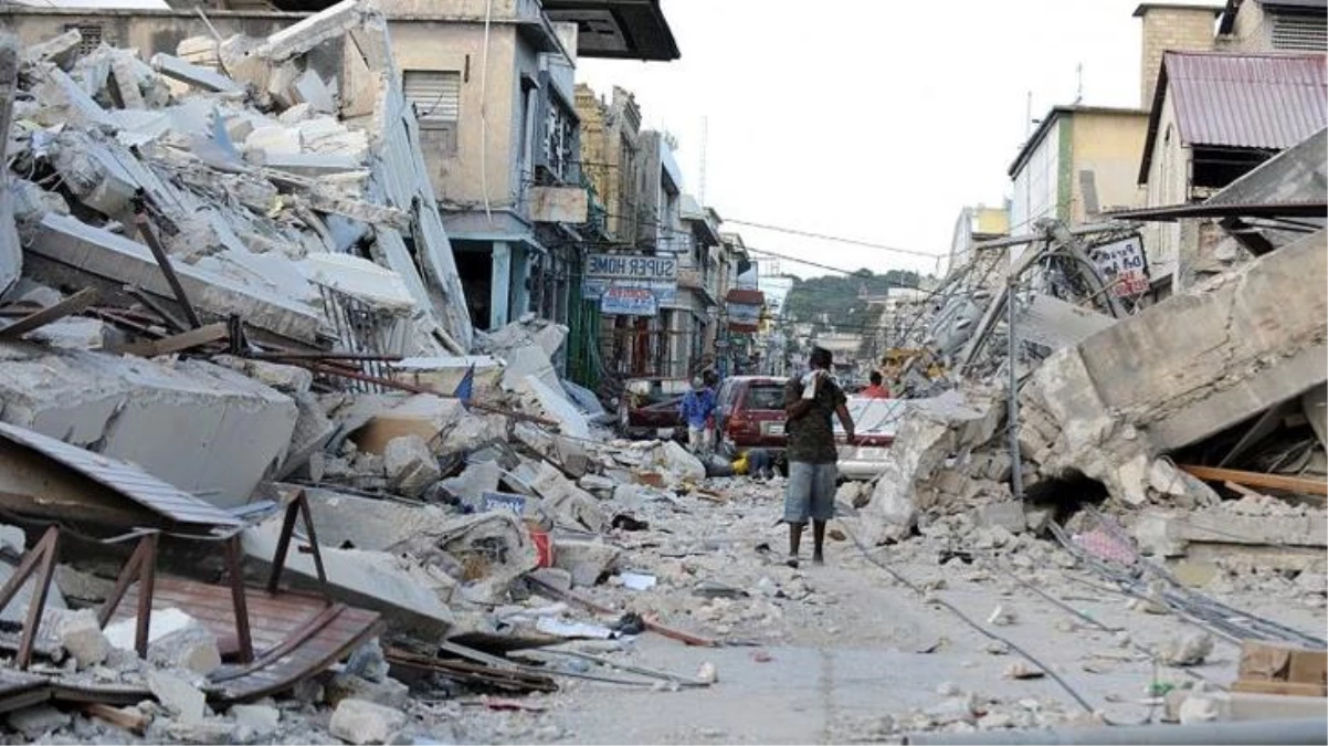 Haiti açıklarında meydana gelen depremde ölü sayısı 304\'e yükseldi