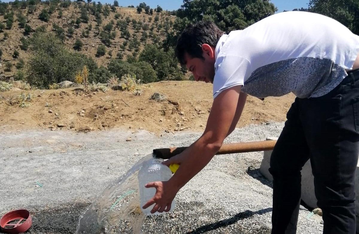 Mahallelerin su sorunları bir bir çözülüyor