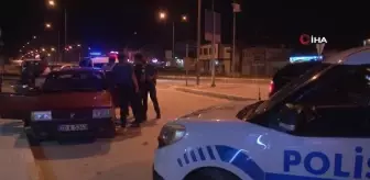 Son dakika haberleri | Polis memuruna çarparak kaçan şüpheli yolda arkadaşını yanına almış