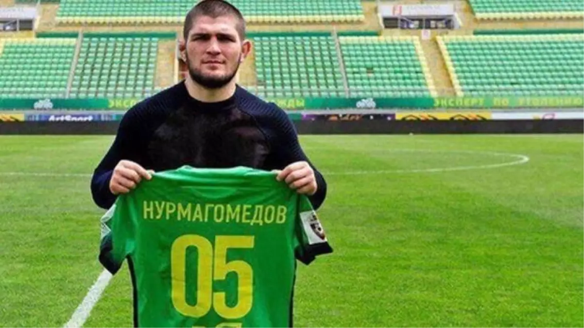 Eski hafif siklet şampiyonu Khabib Nurmangomedov, profesyonel futbolcu oldu