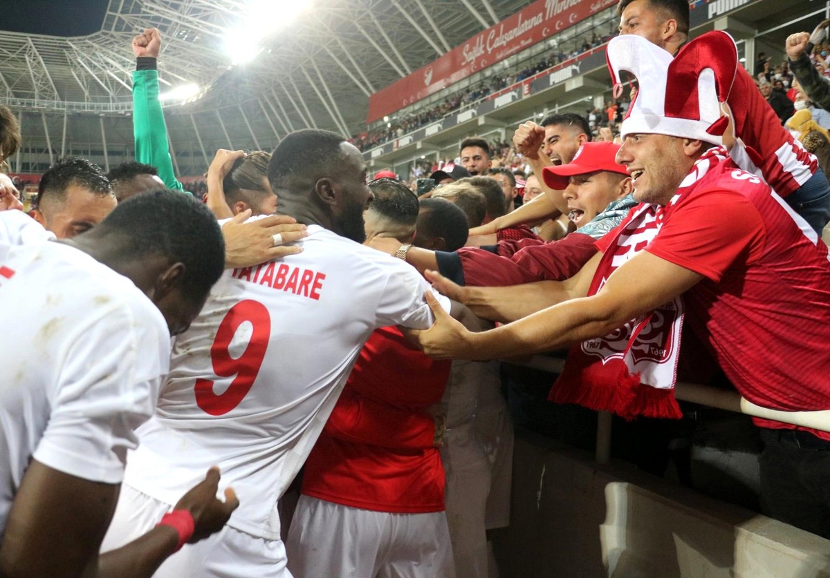 Sivasspor, Konyaspor\'a sahasında 10 maçtır yenilmiyor