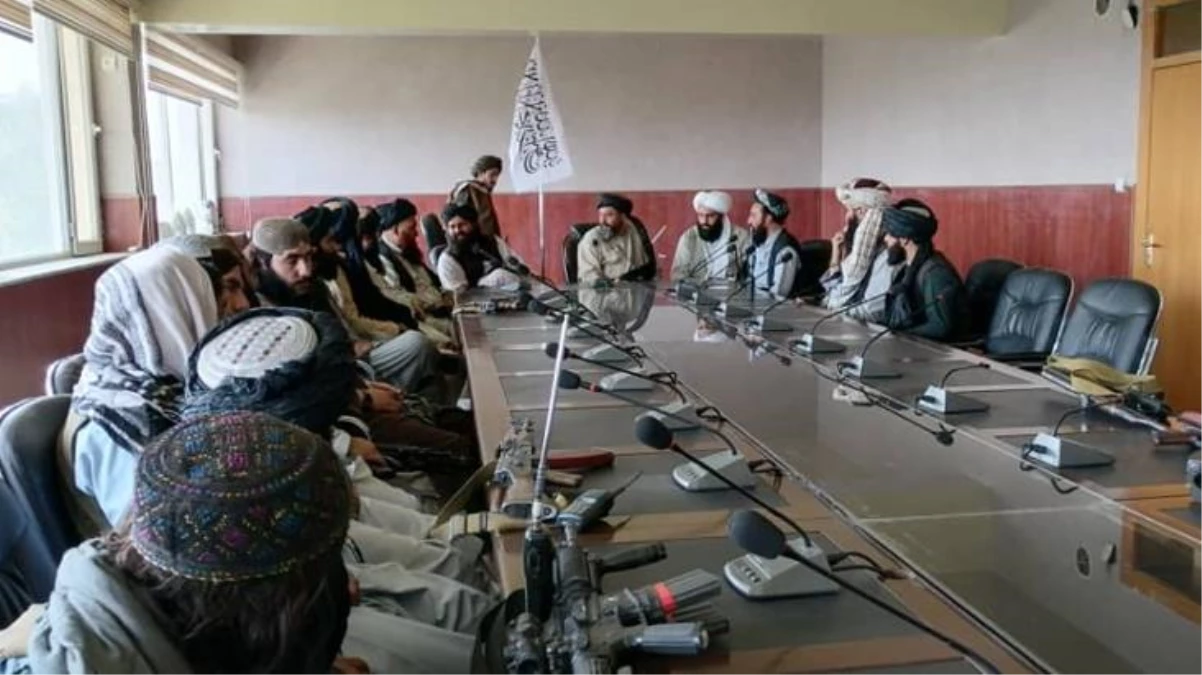 Taliban, Cumhurbaşkanlığı sarayında toplantı yaptı