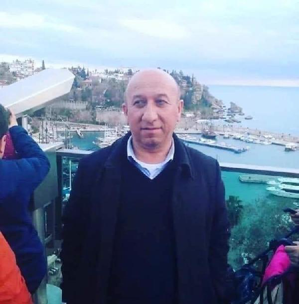 Uçak kazasında hayatını kaybedenlerin otopsisi devam ediyor