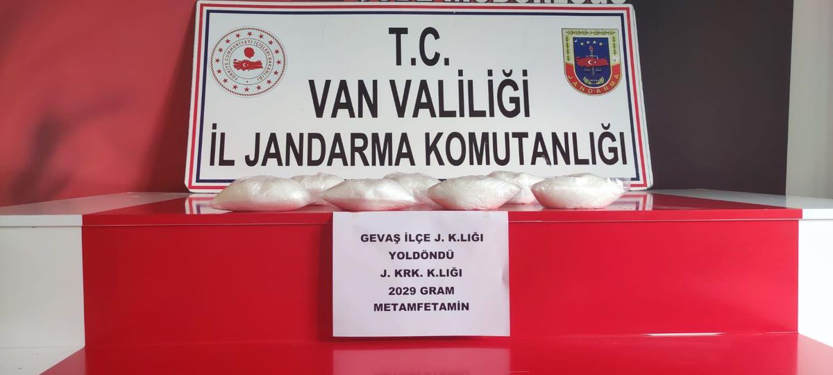 Van\'da 2 kilogram sentetik uyuşturucu ele geçirildi