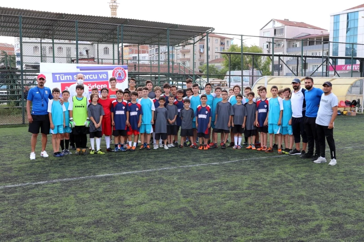 30 Ağustos Zafer Bayramı Futbol Şenliği başladı