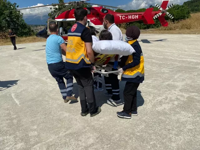 Son dakika haber: Helikopter ambulans 46 yaşındaki hasta için havalandı