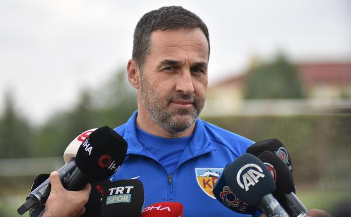 Kayserispor\'da Yalçın Koşukavak ile yollar ayrıldı