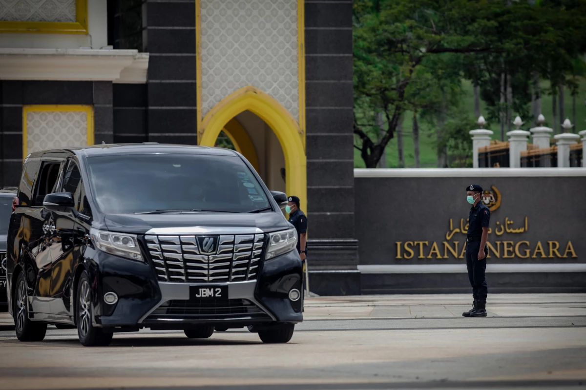 Malezya Kralı, Başbakan Muhyiddin Yasin\'in istifasını kabul etti