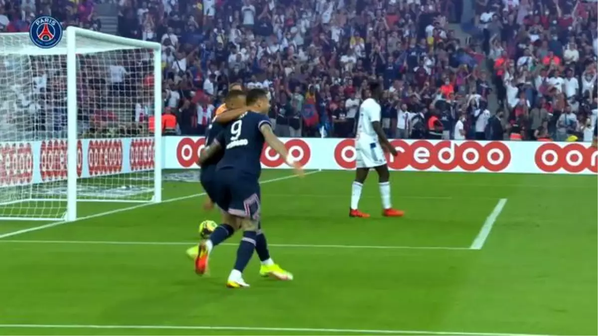 Mauro Icardi\'nin Strasbourg\'a Attığı Müthiş Kafa Golü