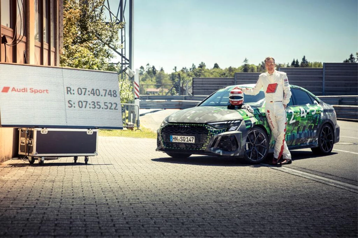 Nürburgring Nordschleife\'de kompakt sınıfın en hızlısı Audi RS 3