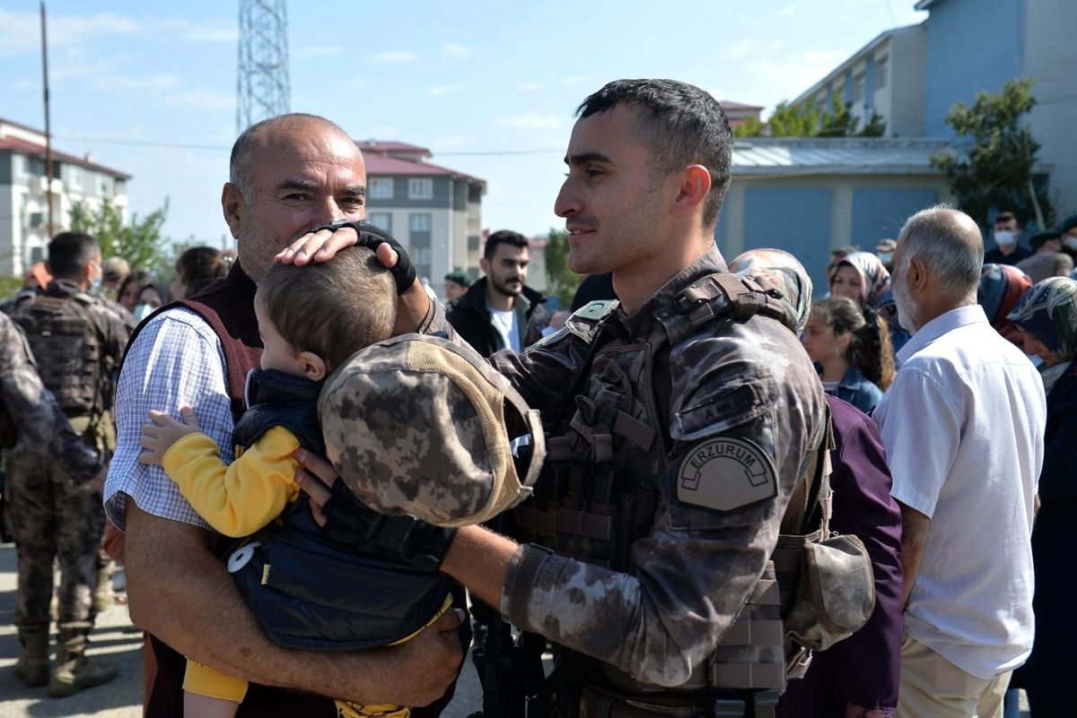 Özel Harekatçılar El-Bab\'a uğurlandı