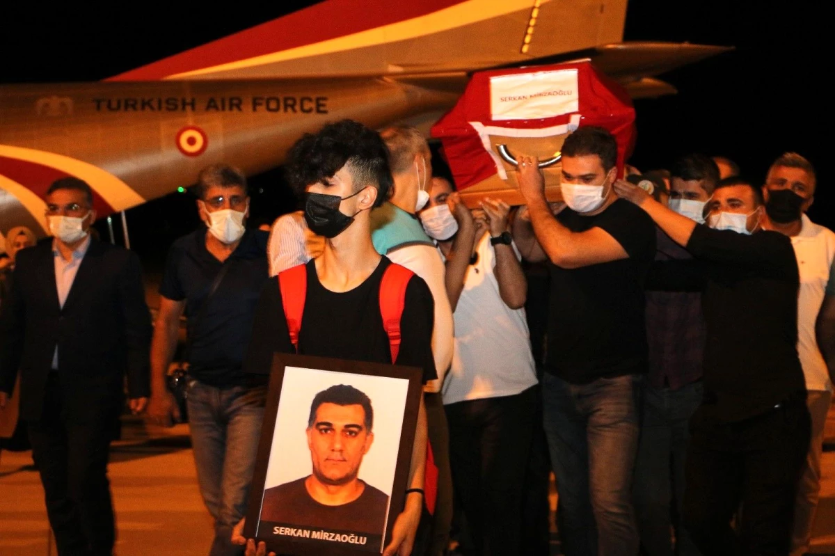 Pilot Serkan Mirzaoğlu\'nun cenazesi memleketi Elazığ\'a getirildi