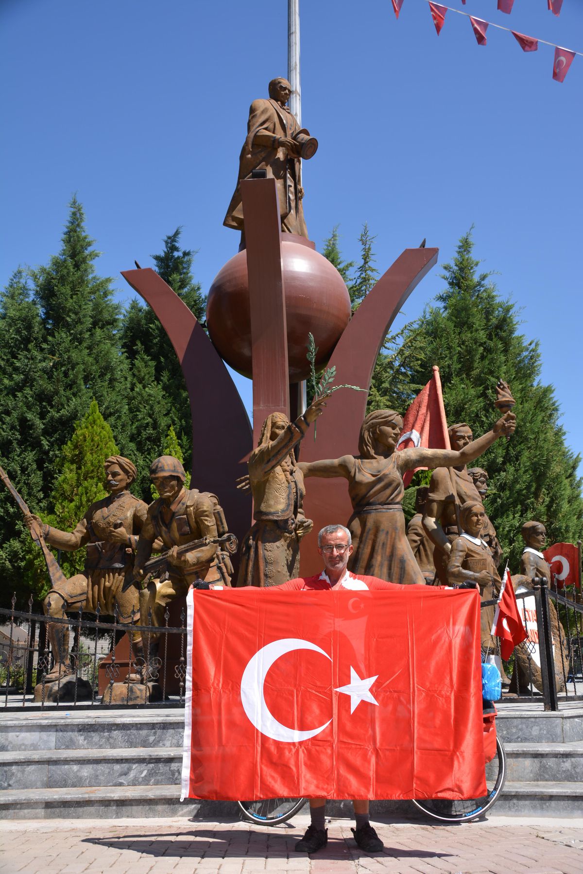 Sakarya Meydan Muharebesi\'nin 100. yıl dönümü nedeniyle pedal çeviriyor