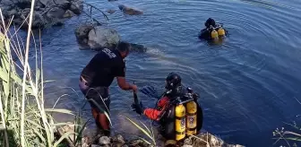 Sakarya Nehri'nde kaybolan genci arama çalışmaları yeniden başladı