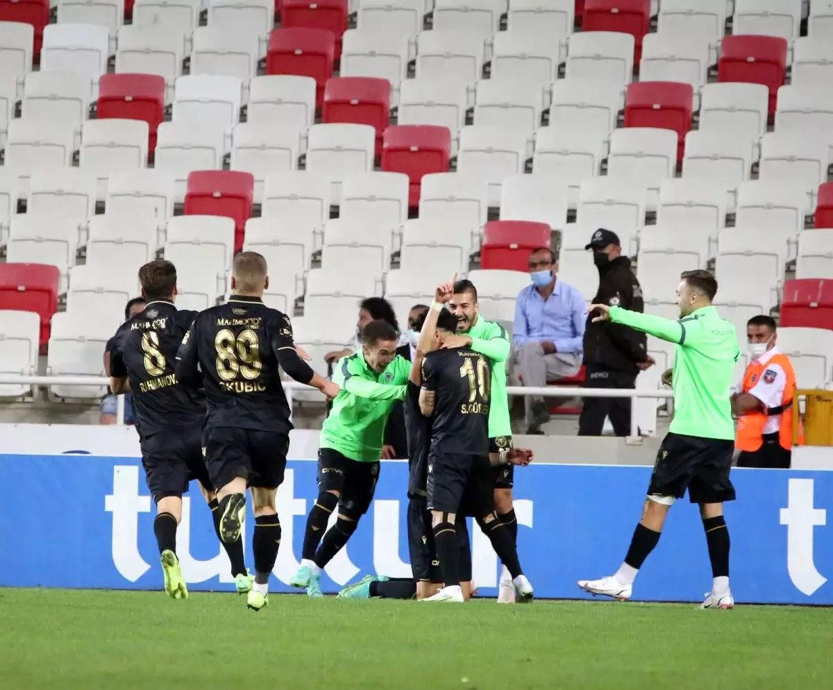 Süper Lig: Sivasspor: 0 Konyaspor: 1 (Maç sonucu)