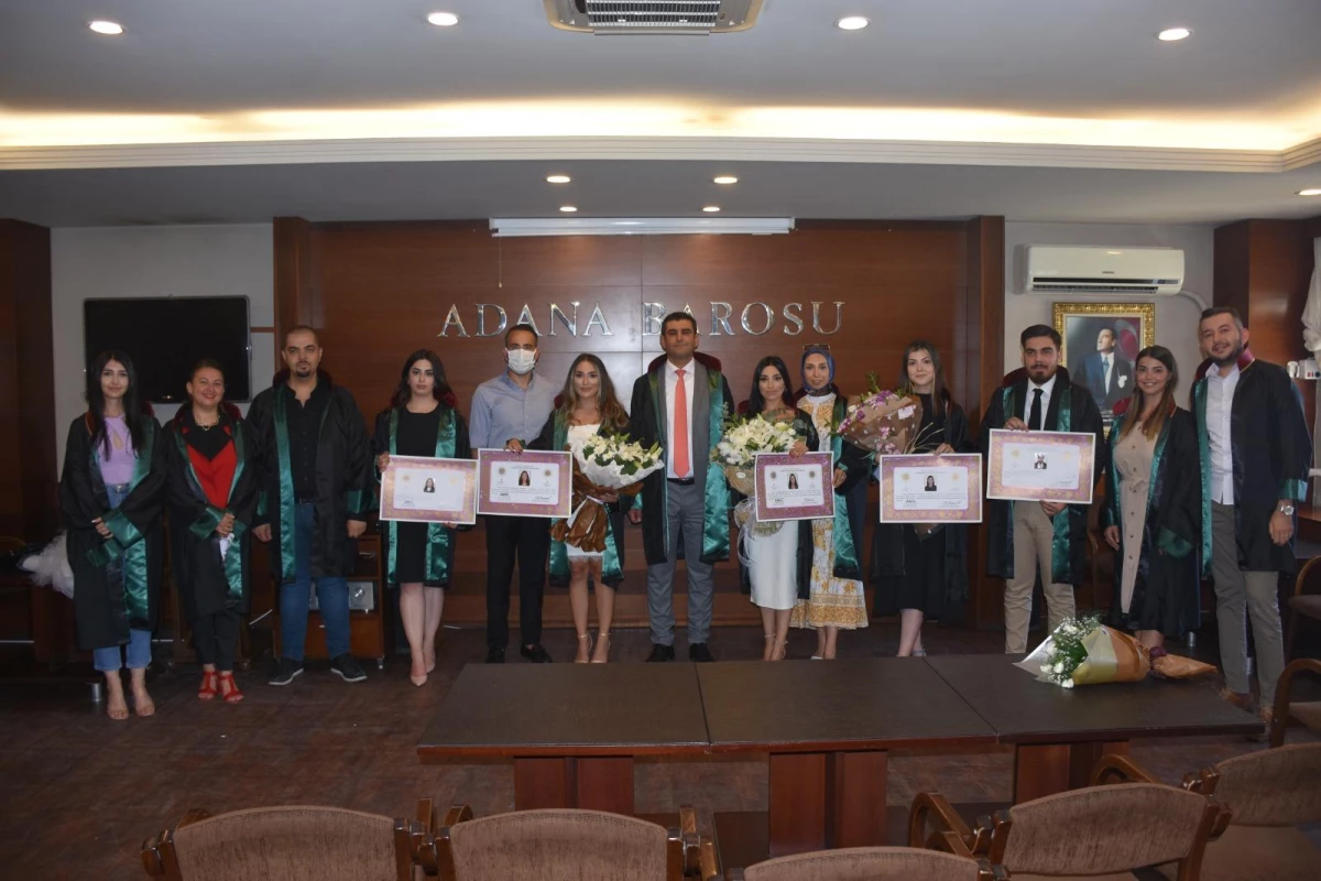 Adana Barosu\'nda stajını tamamlayan 5 yeni avukat mesleğe başladı
