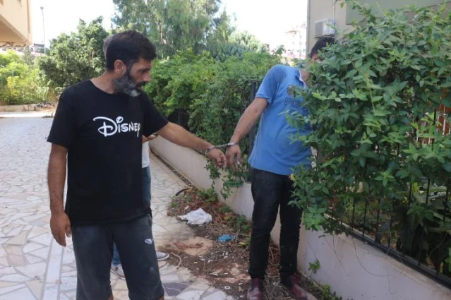 Adana'da binadan klima dış ünitesi çalmaya çalıştıkları iddiasıyla 3 zanlı yakalandı