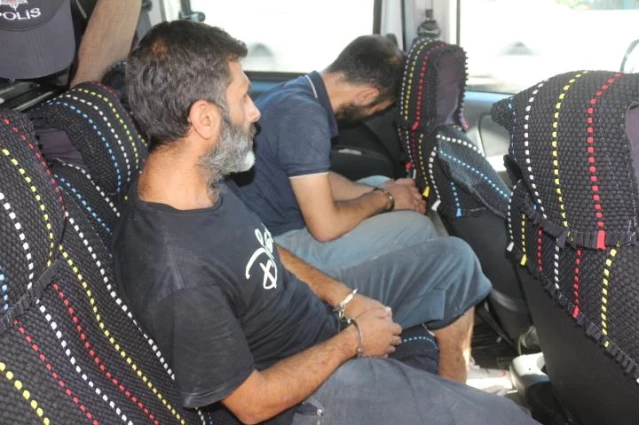 Adana'da binadan klima dış ünitesi çalmaya çalıştıkları iddiasıyla 3 zanlı yakalandı
