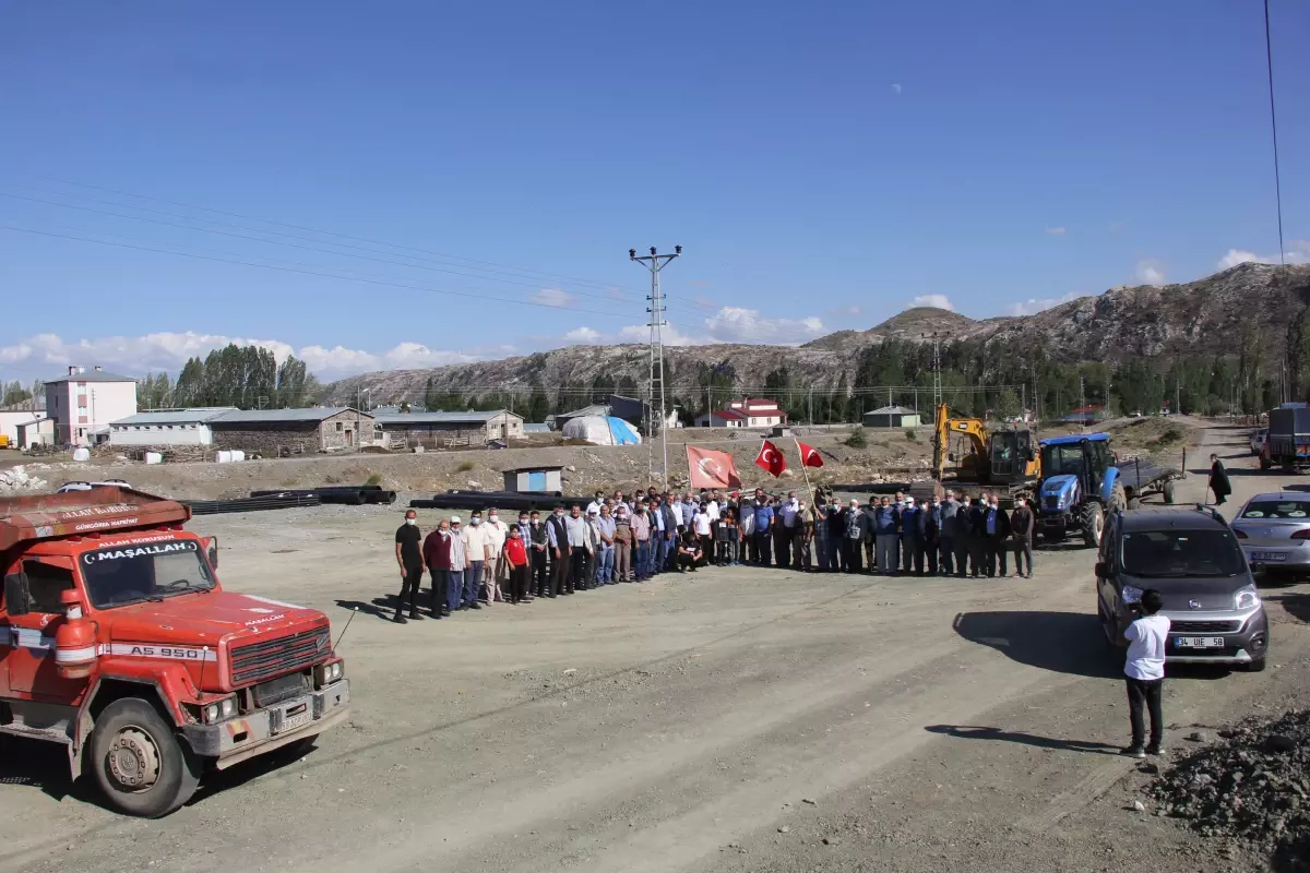 AK Parti Sivas Milletvekili Soluk, Çınarlı köyünü ziyaret etti