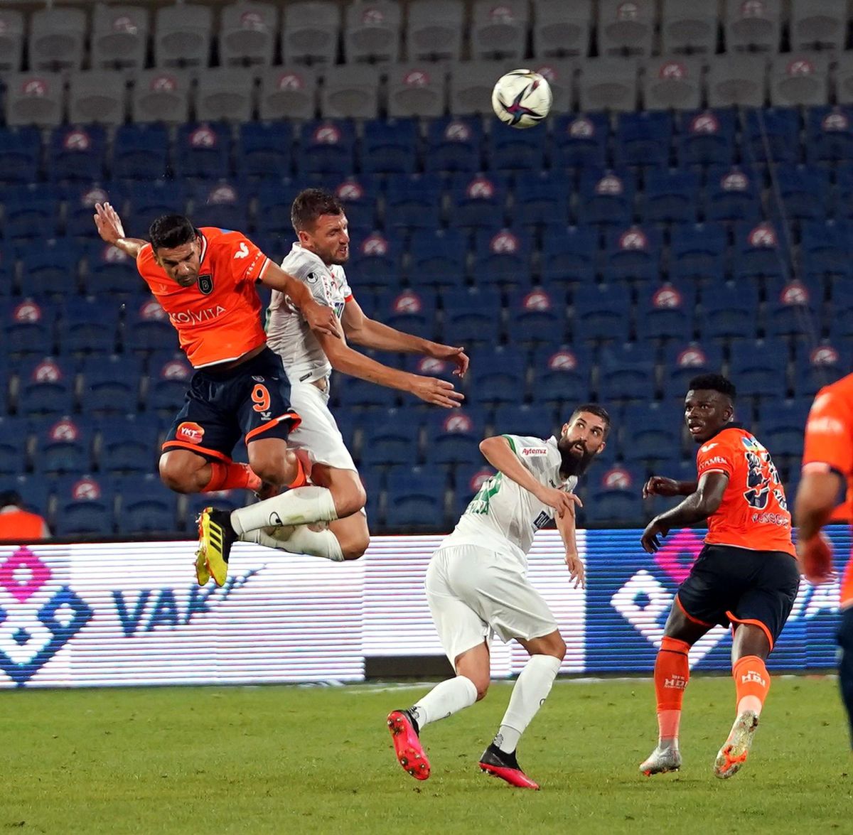 Alanyaspor\'da kombine satışı başladı