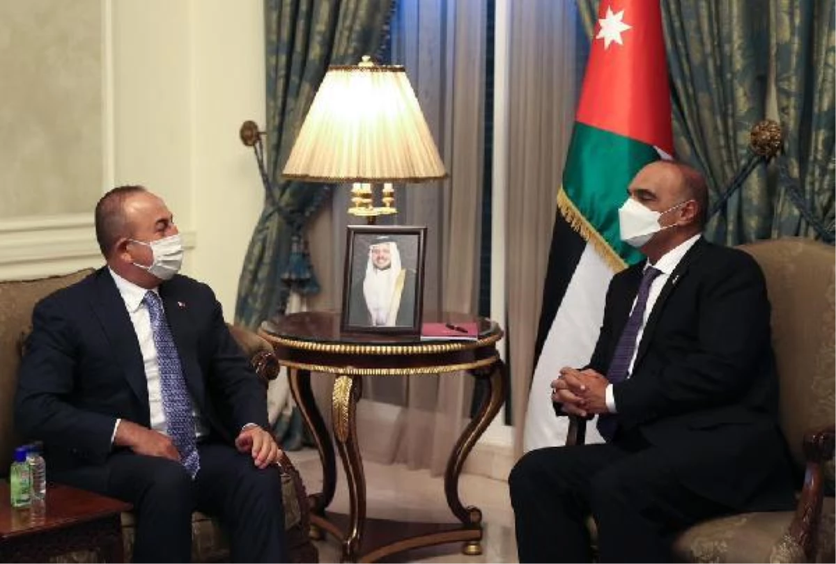 Bakan Çavuşoğlu, Ürdün Başbakanı Al-Khasawneh ile görüştü