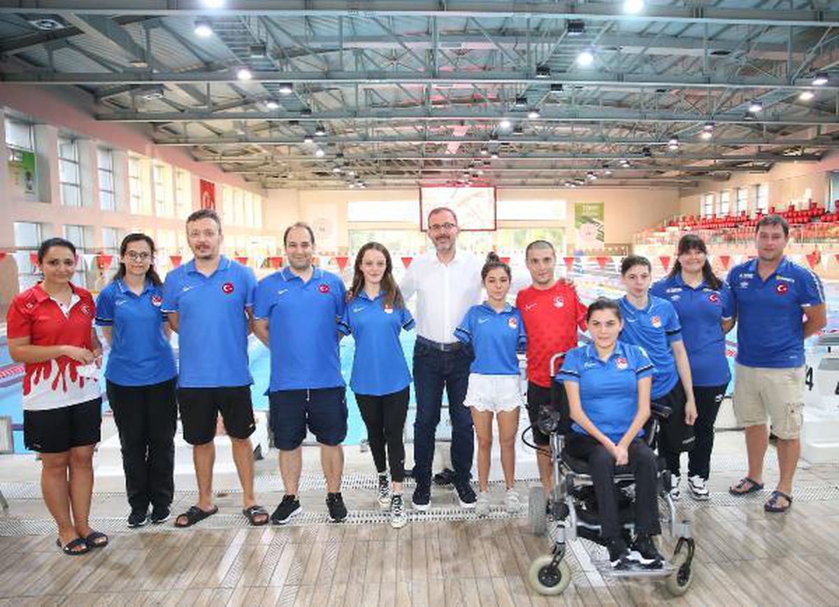 Bakan Kasapoğlu\'ndan paralimpik sporculara moral ziyareti Açıklaması