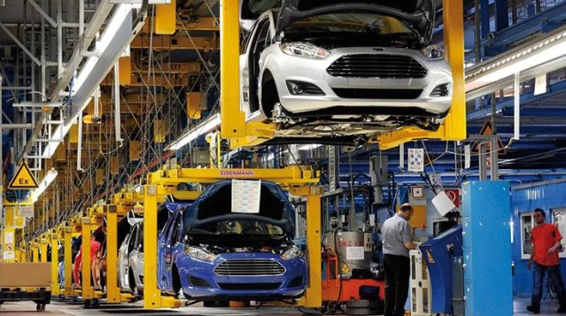 Çip krizinde yeni dalga! Otomotiv devi Ford, belirsiz süreliğine önemli fabrikasında üretimi durdurdu