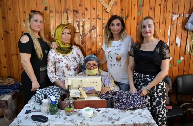 Çukurova Belediyesi'nden yangın mağduru kadınlara şalvar ve pijama