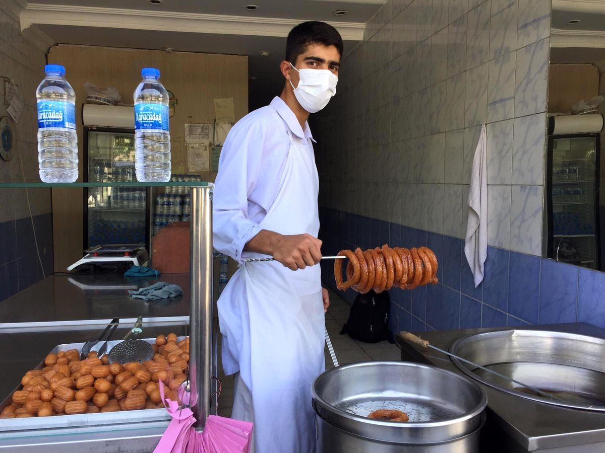 Diyarbakır\'da 38 yıllık baba mesleğini 6 yıldır severek yapıyor