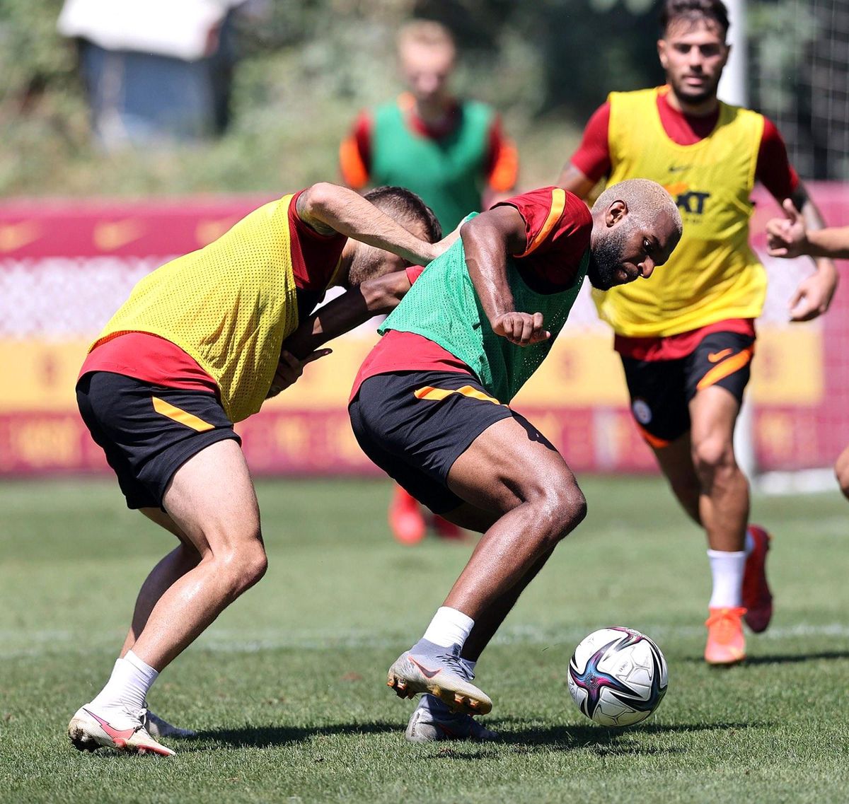 Galatasaray\'da Marcao bugünkü idmanda yer almadı!