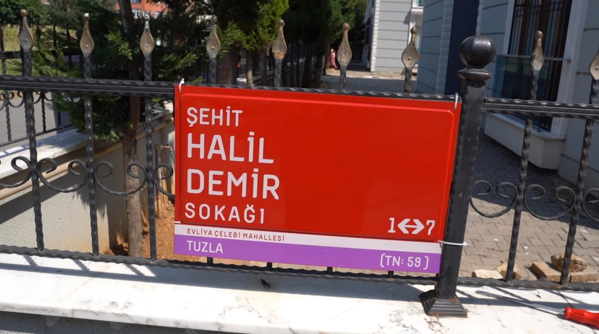 Son dakika haberleri | İdlib\'de şehit olan Uzman Çavuş Halil Demir\'in ismi Tuzla\'da yaşatılacak