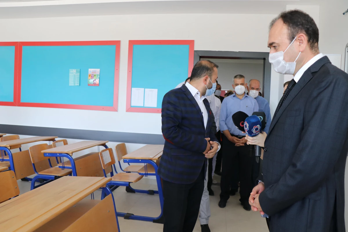 Kayseri Milli Eğitim Müdürü Çandıroğlu, kentte öğretmenlerin yüzde 80\'inin aşılandığını belirtti