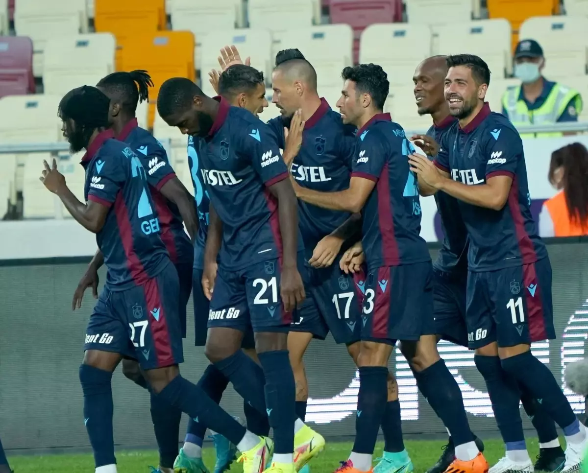 Trabzonspor, Süper Lig\'de en iyi başlangıcına imza attı