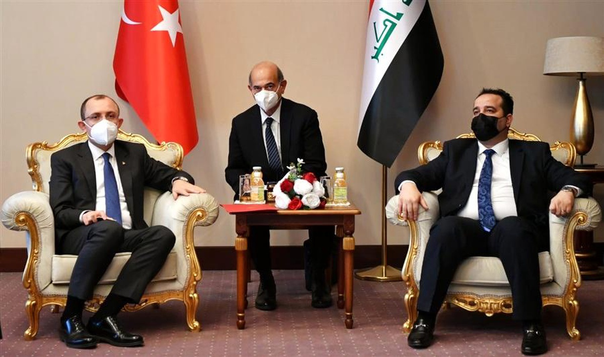 Bakan Muş, resmi temaslarda bulunmak üzere Irak\'ta