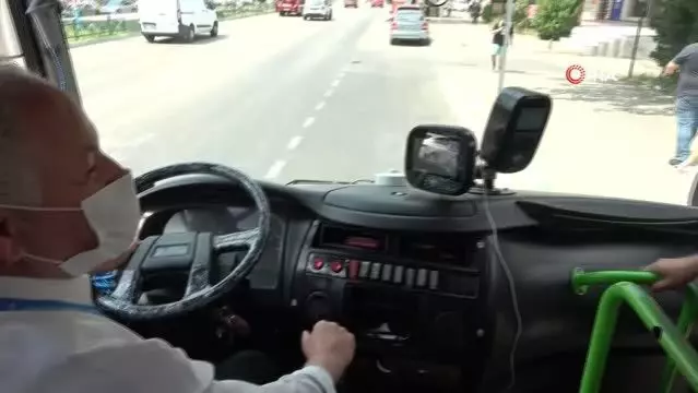 Bursa'nın en kibar halk otobüsü şoförü... İsmini bilen yok, herkes onu Hoş geldin şoför olarak tanıyor